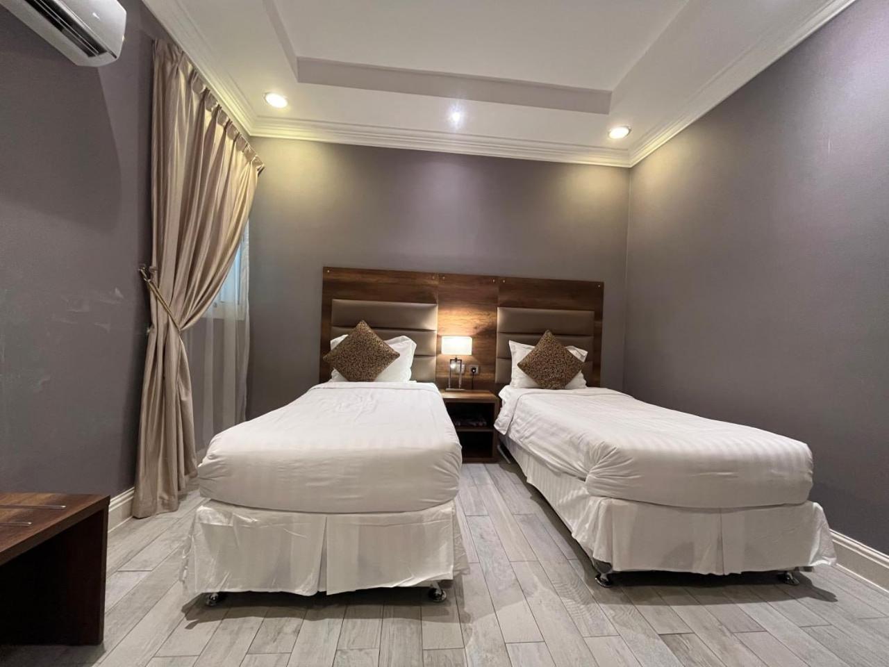 Golden Square Khamis Mushait